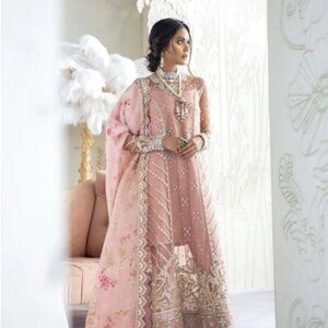Suffuse by Sana Yasir “Iced Blush” 4-Piece Set • Size S • Brand New